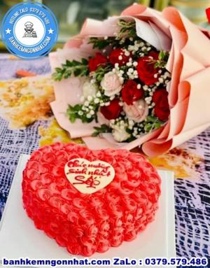 Combo Bánh Kem Và Hoa Tươi 03